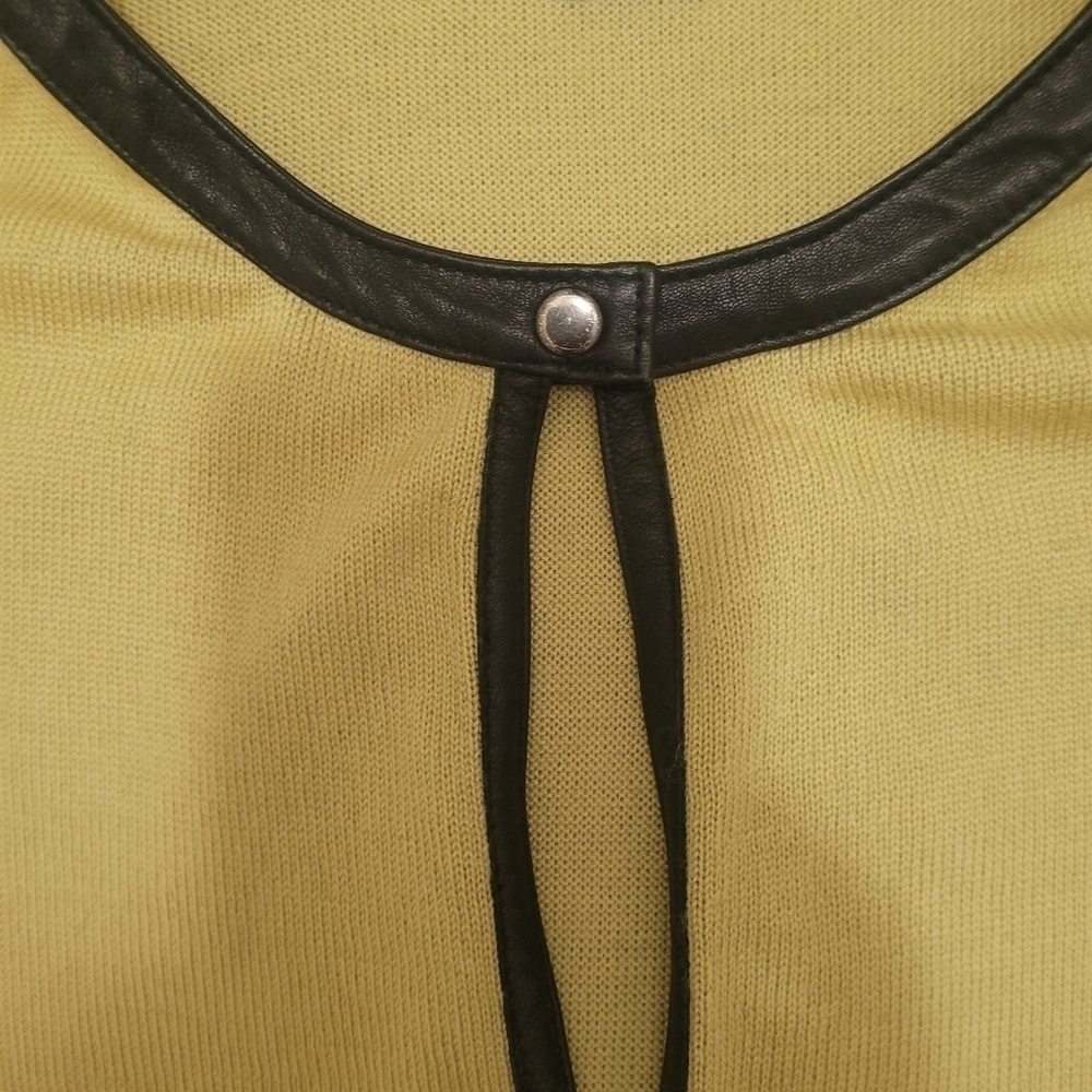 White + Warren Merino Wool Lime Green Sweater Black Leather Trim Size Large - Picture 5 of 13